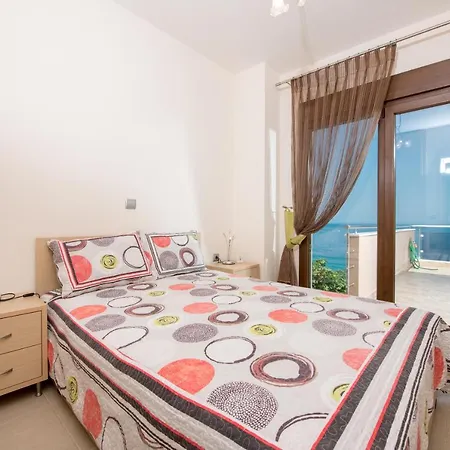 Mond Sea View Appartamento Kinira